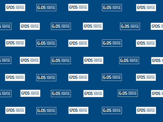 Vorankündigung für die nächste #GIDSdebate am 30. September zum Thema „Wettlauf gegen die Zeit: Rüstung für Krieg und Krise"