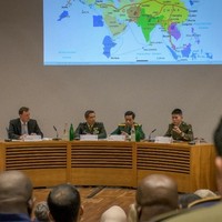 Diskussion zur BRI: v.l.n.r.: Kapitänleutnant Kollakowski/GIDS, Major Ilham/Indonesien, Major Van Binh Nguyen/Vietnam, Major Zhi Yoong Khiew/Singapur.