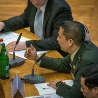 Kapitänleutnant Kollakowski, GIDS, und Major Ilham, Indonesien.